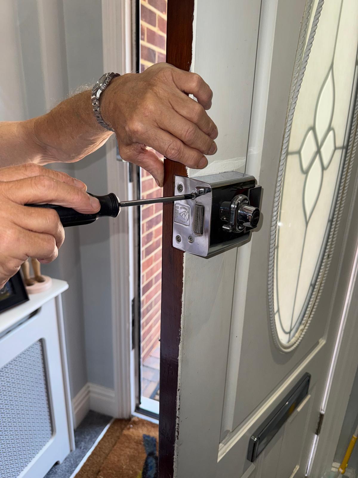 Lock repair Catford for a faulty front door lock